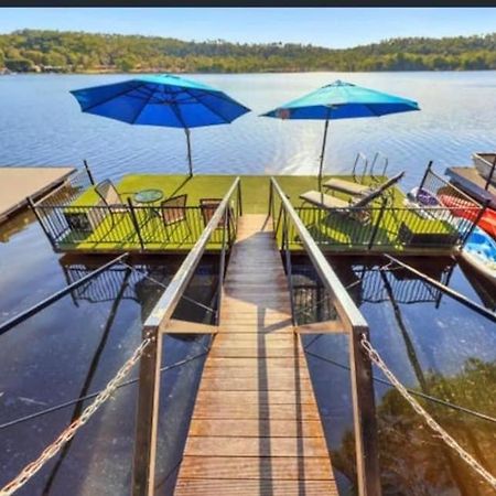 Rumah Surgah On Lake Bennett Villa Luaran gambar